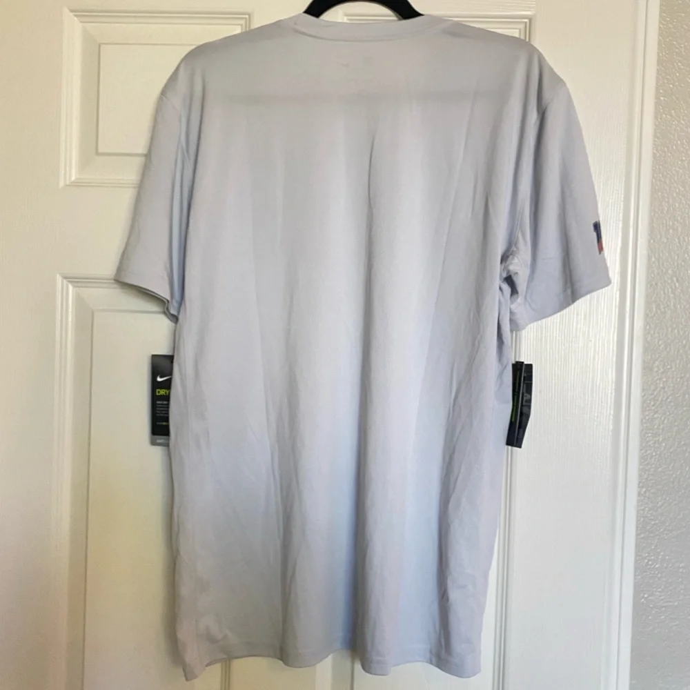 NWT Men's Gray Minnesota Vikings Nike NFL Tee Size Large